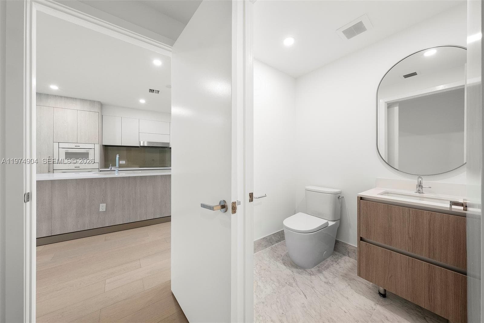 9201 Bay Harbor Drive 805 photo 18