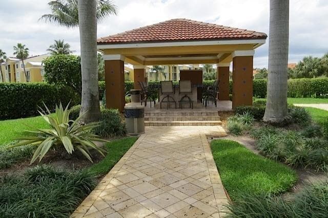 111 Yacht Club Way 305 photo 21