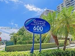 600 Three Islands Blvd 1014 photo 1