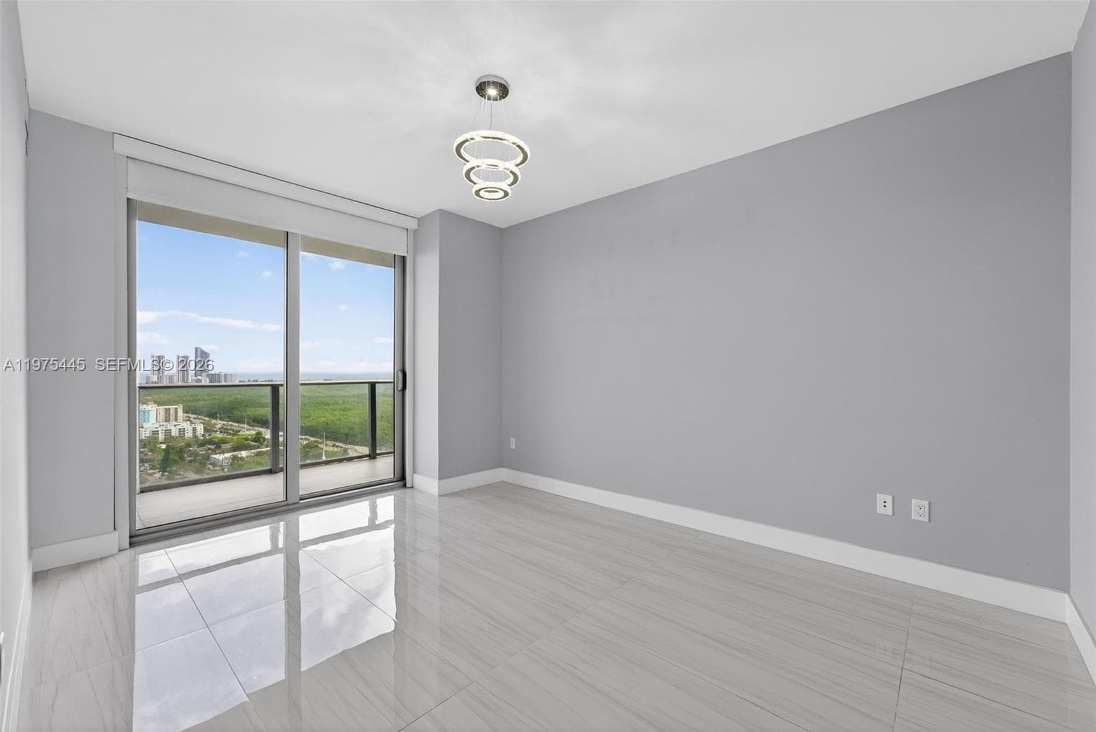 16385 Biscayne Blvd 2920 photo 14