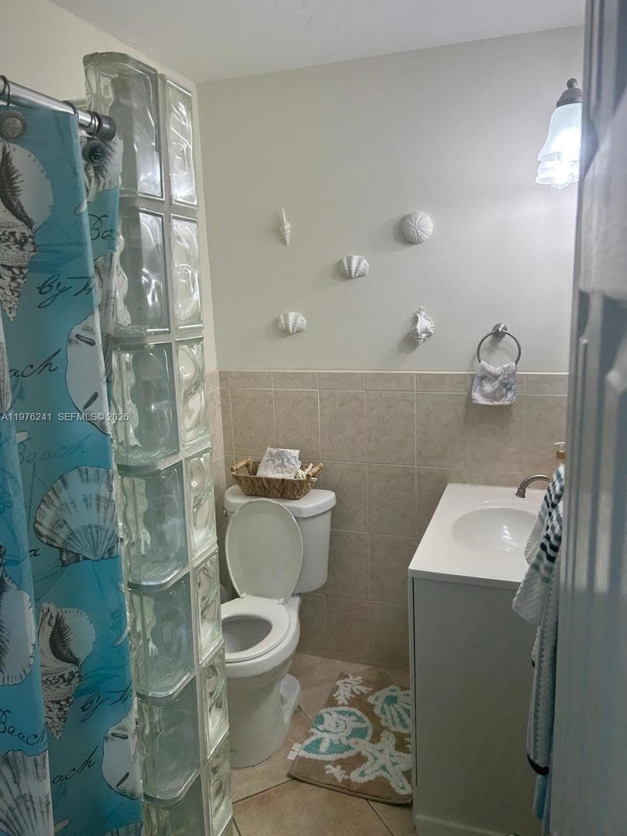 160 10th St photo 13