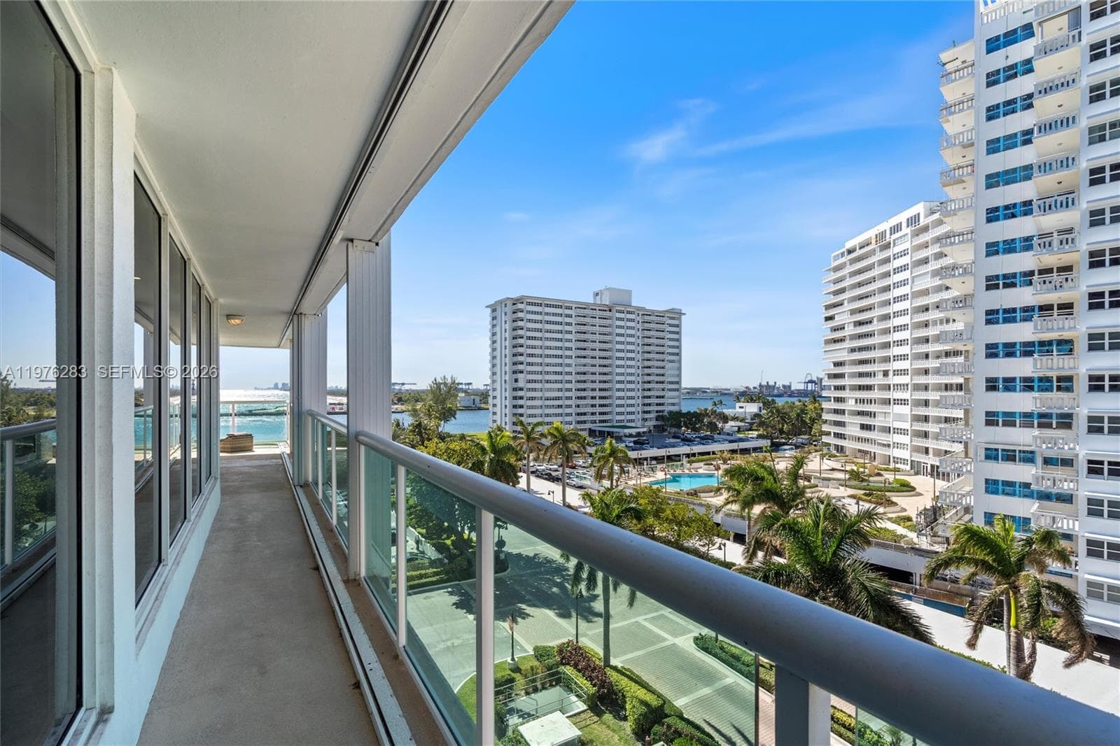 2100 S Ocean Ln 502 photo 18