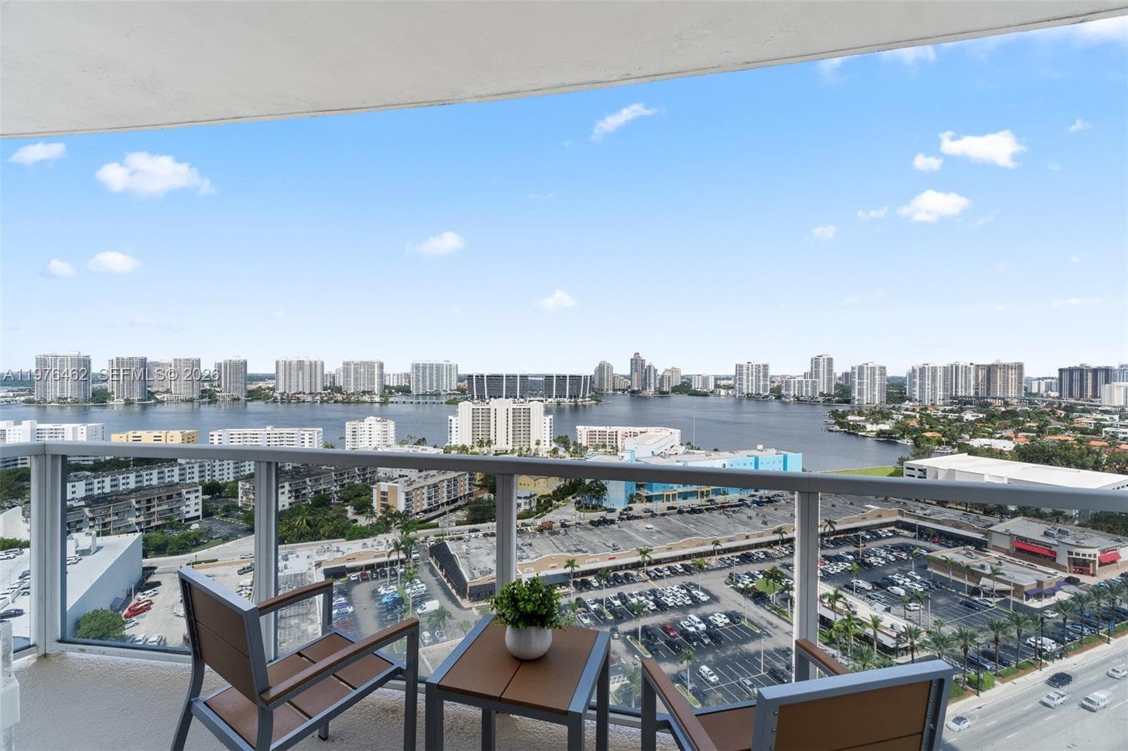 18001 Collins Ave 2001 photo 8