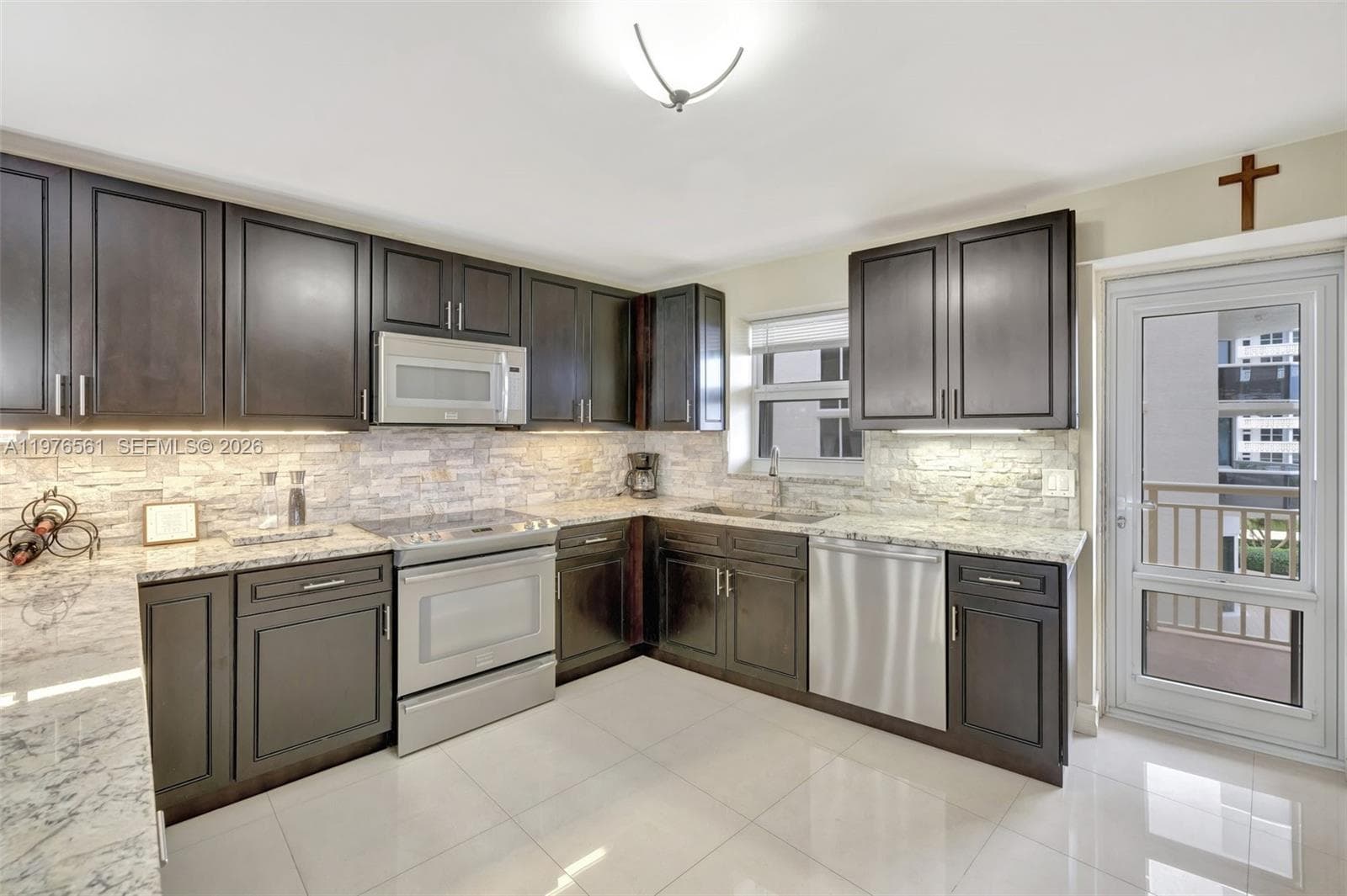 4100 Galt Ocean Dr 307 photo 22