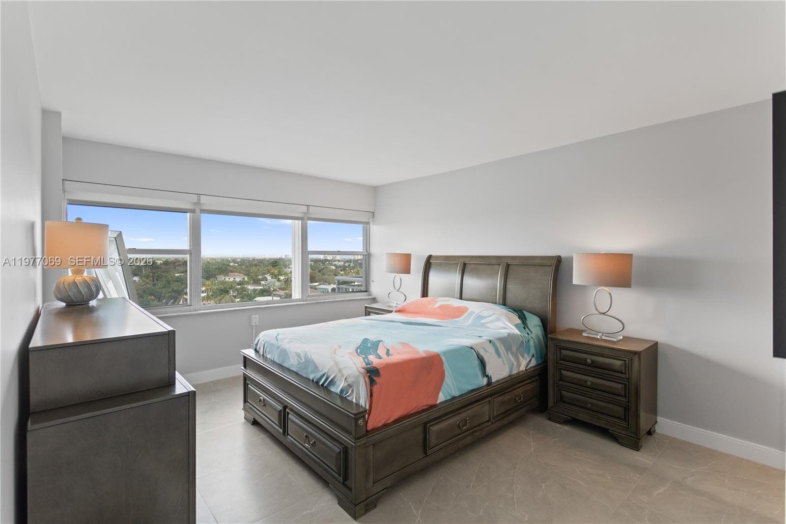 2611 Riverside Dr 901 photo 14