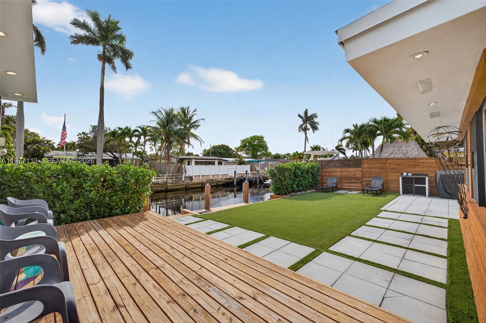 2436 Cat Cay Ln photo 14