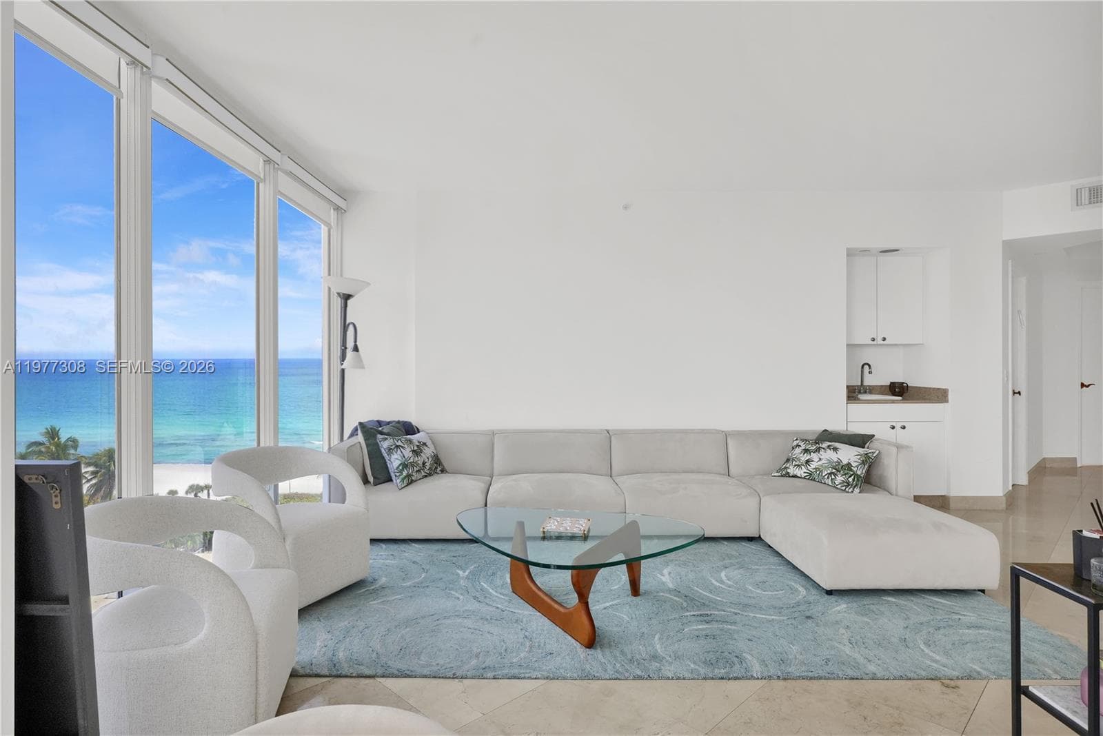 4779 Collins Ave 1007 photo 6