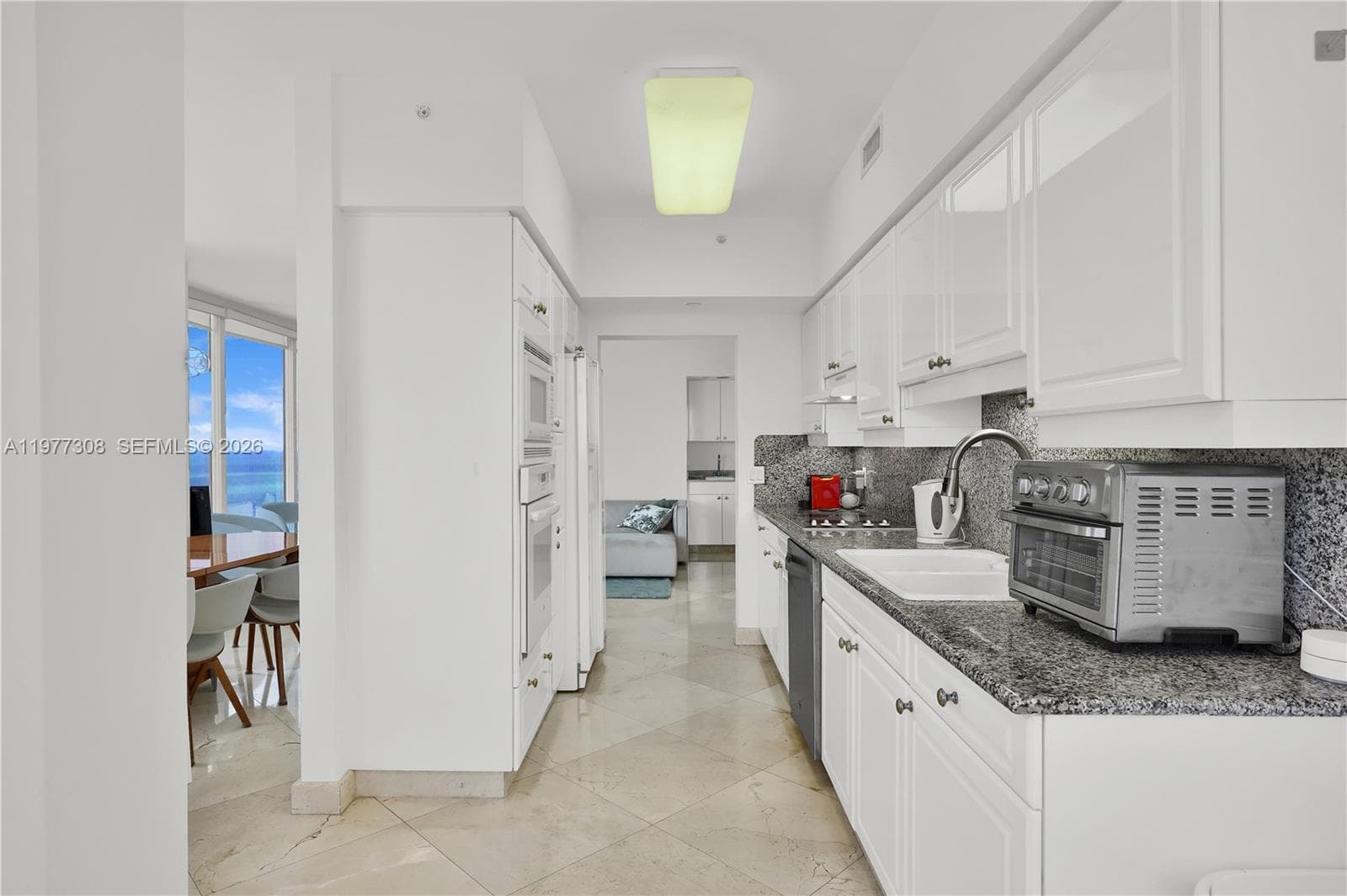 4779 Collins Ave 1007 photo 22