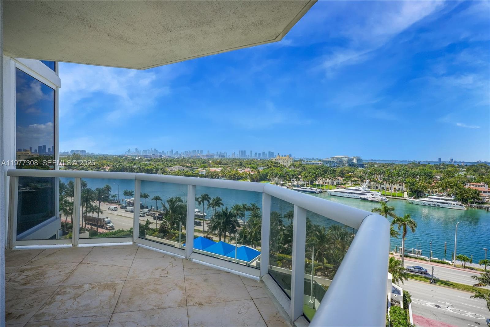 4779 Collins Ave 1007 photo 14