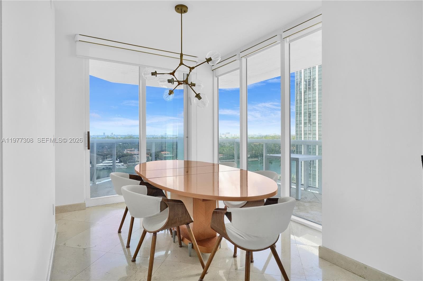 4779 Collins Ave 1007 photo 8