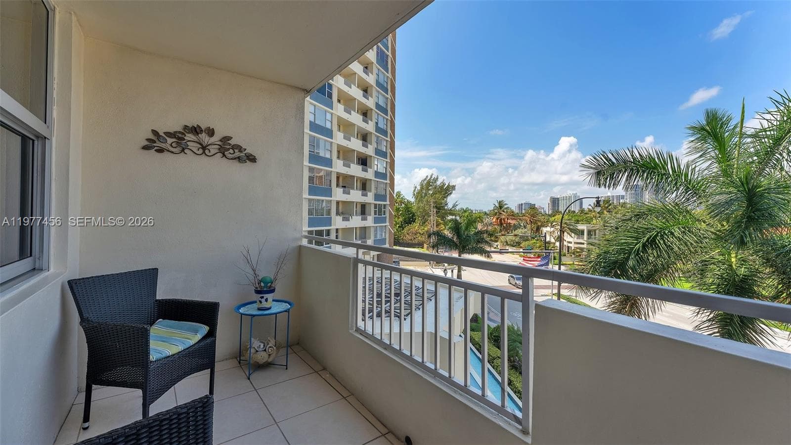3180 S Ocean Dr 322 photo 12