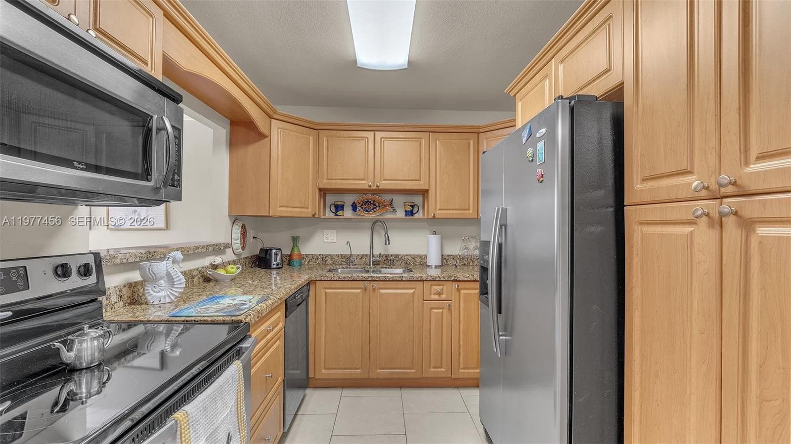 3180 S Ocean Dr 322 photo 10