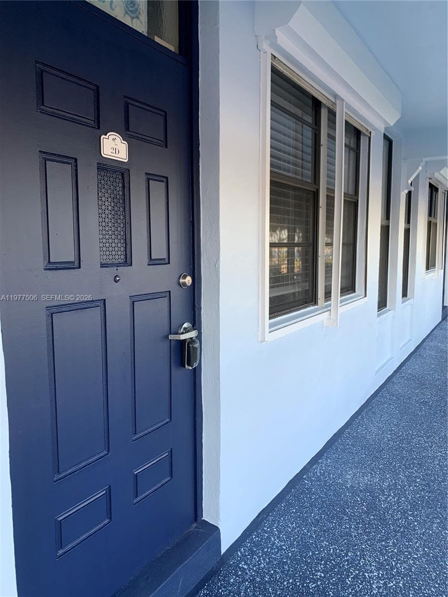 322 Taylor St 2D photo 6