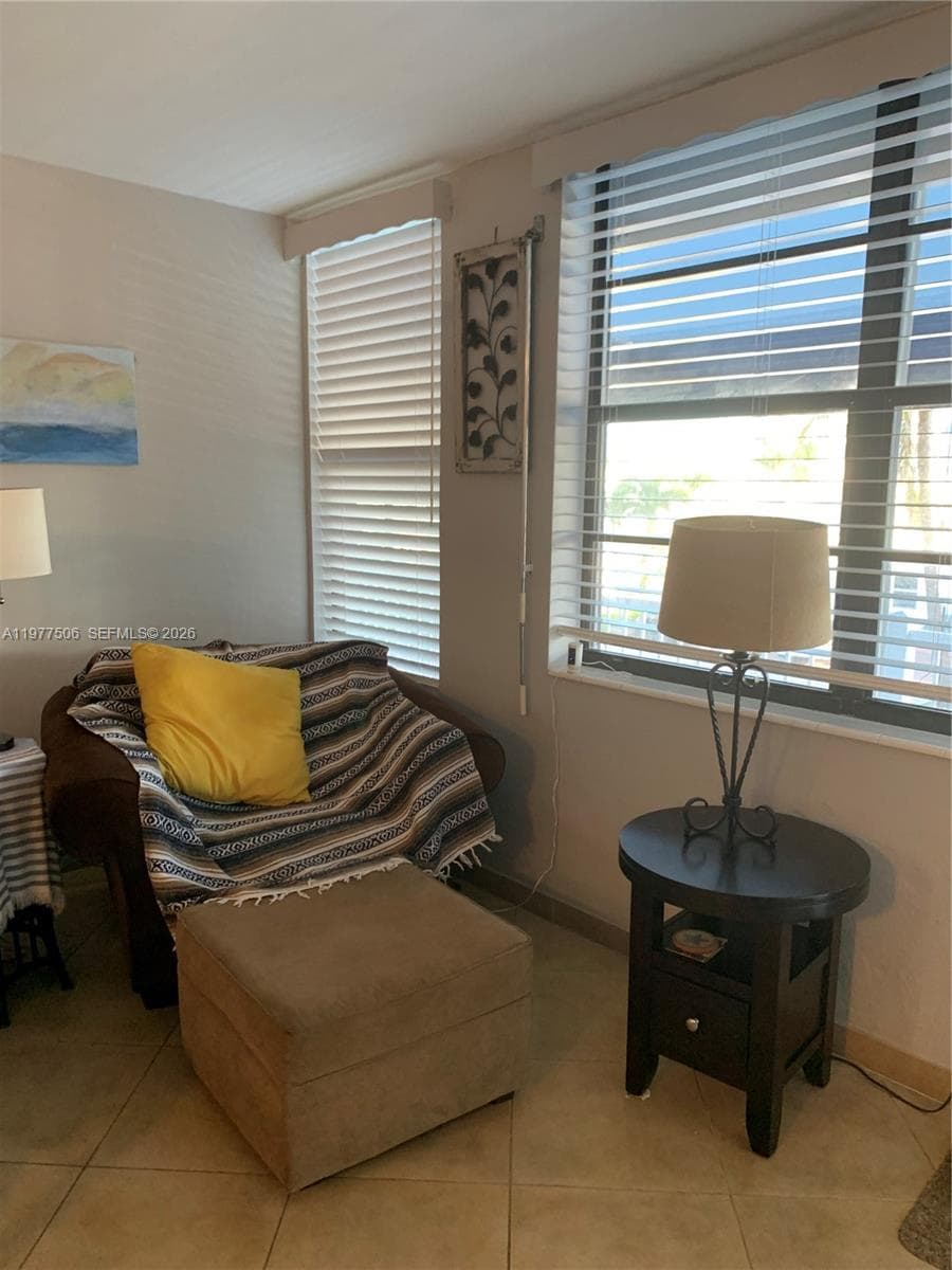 322 Taylor St 2D photo 20