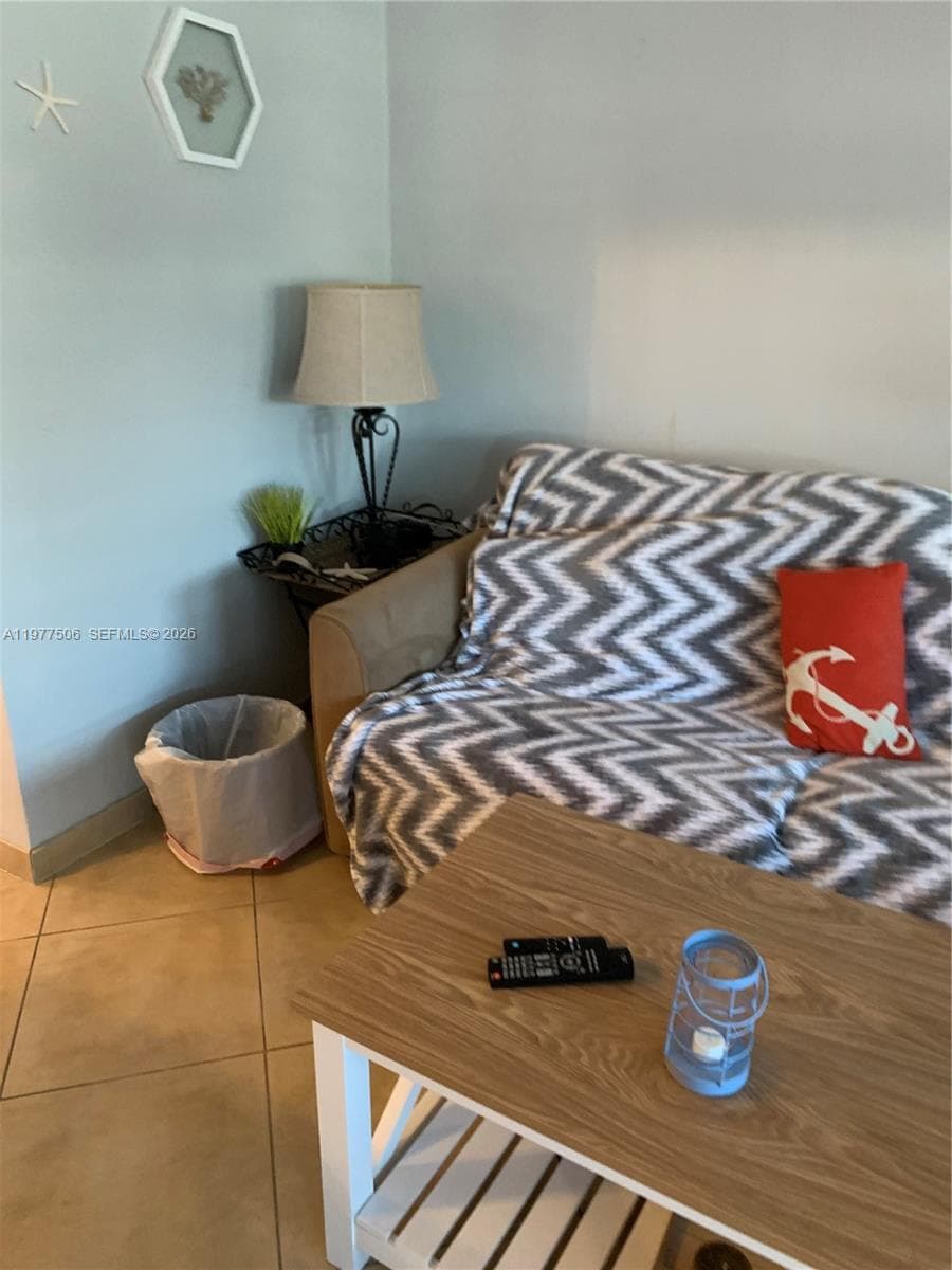 322 Taylor St 2D photo 24