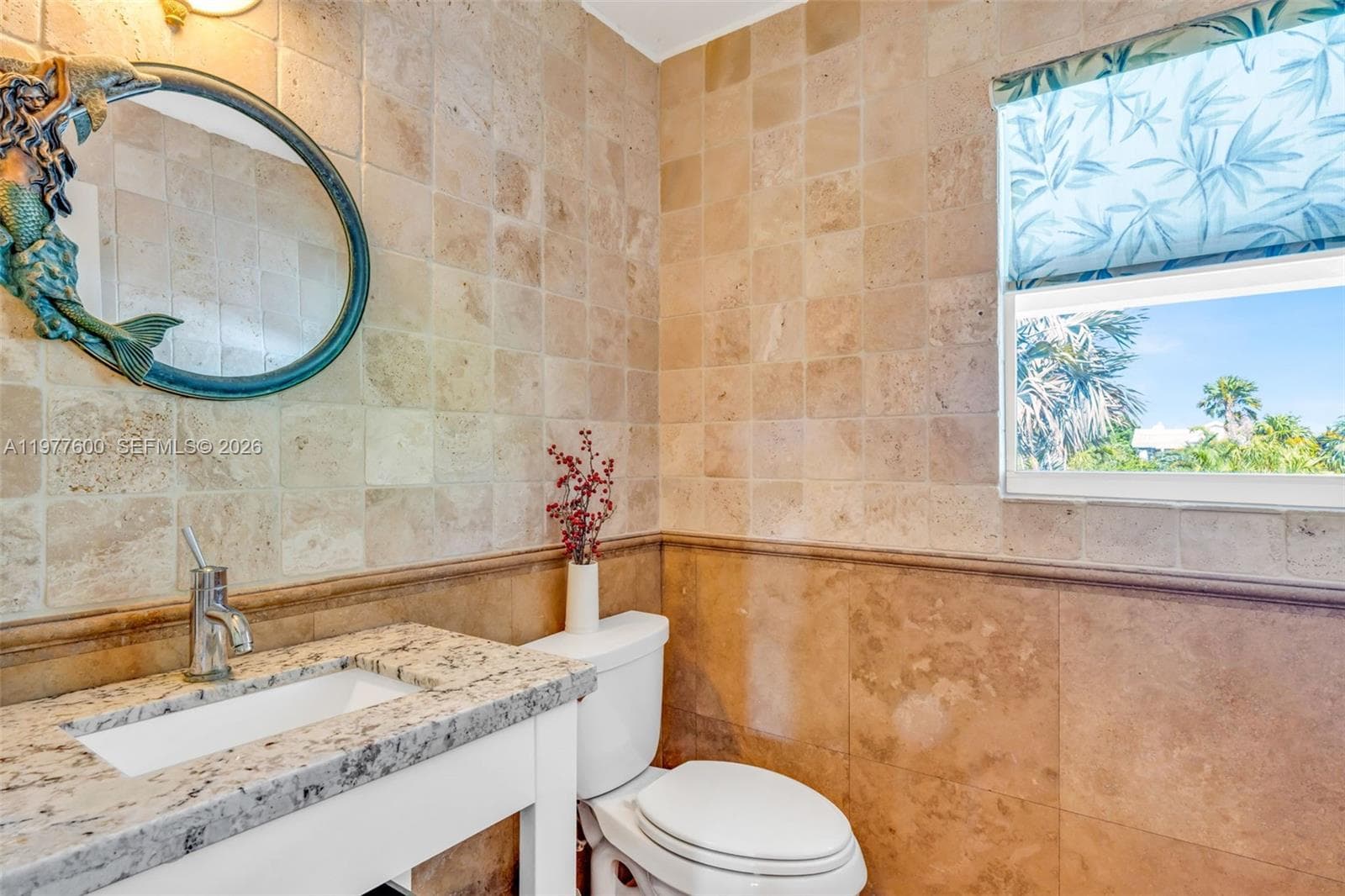 894 Ellen Dr photo 24