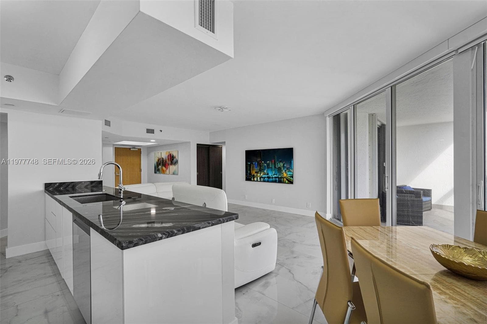 16485 Collins Ave 738 photo 5
