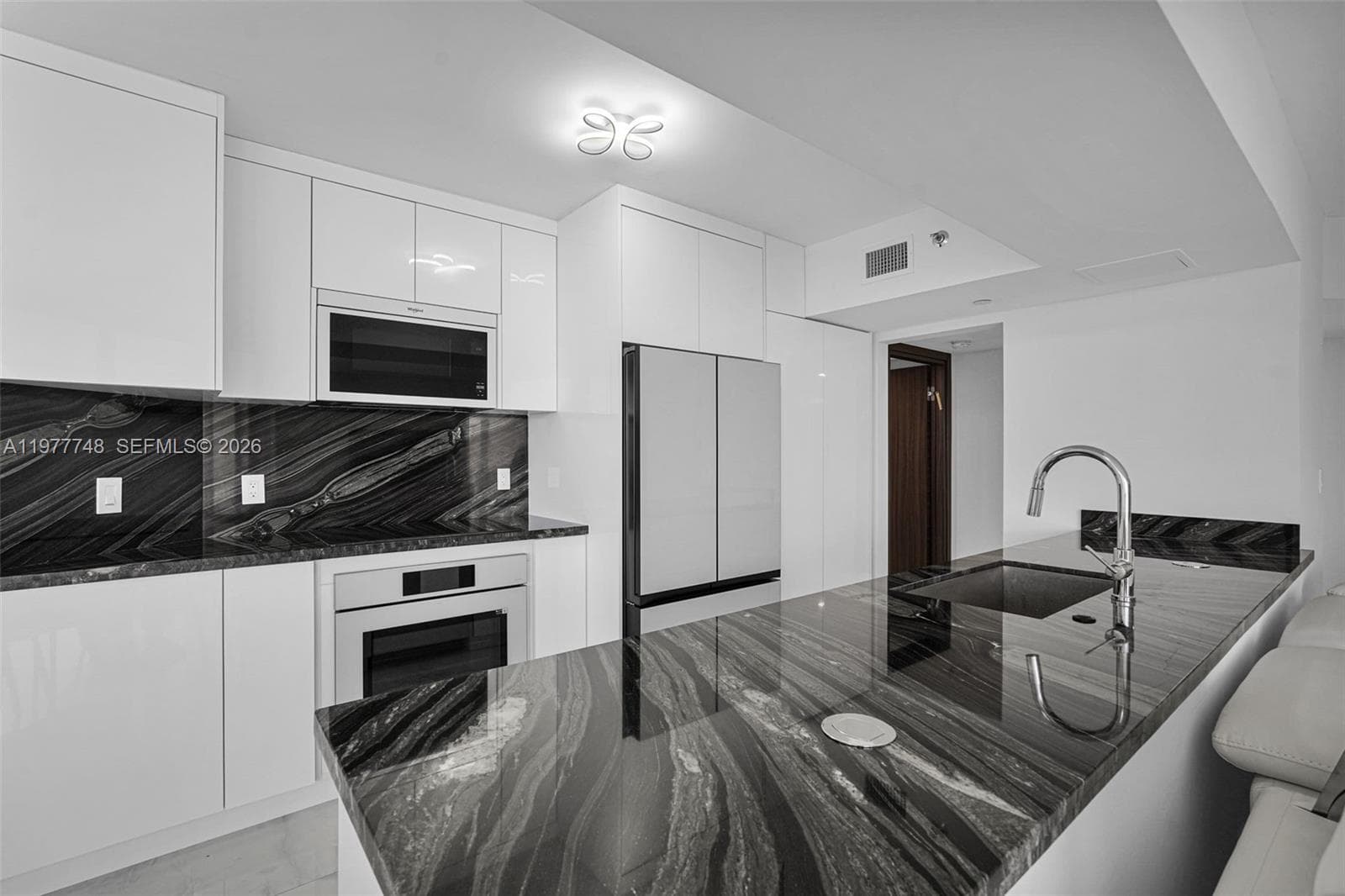 16485 Collins Ave 738 photo 21