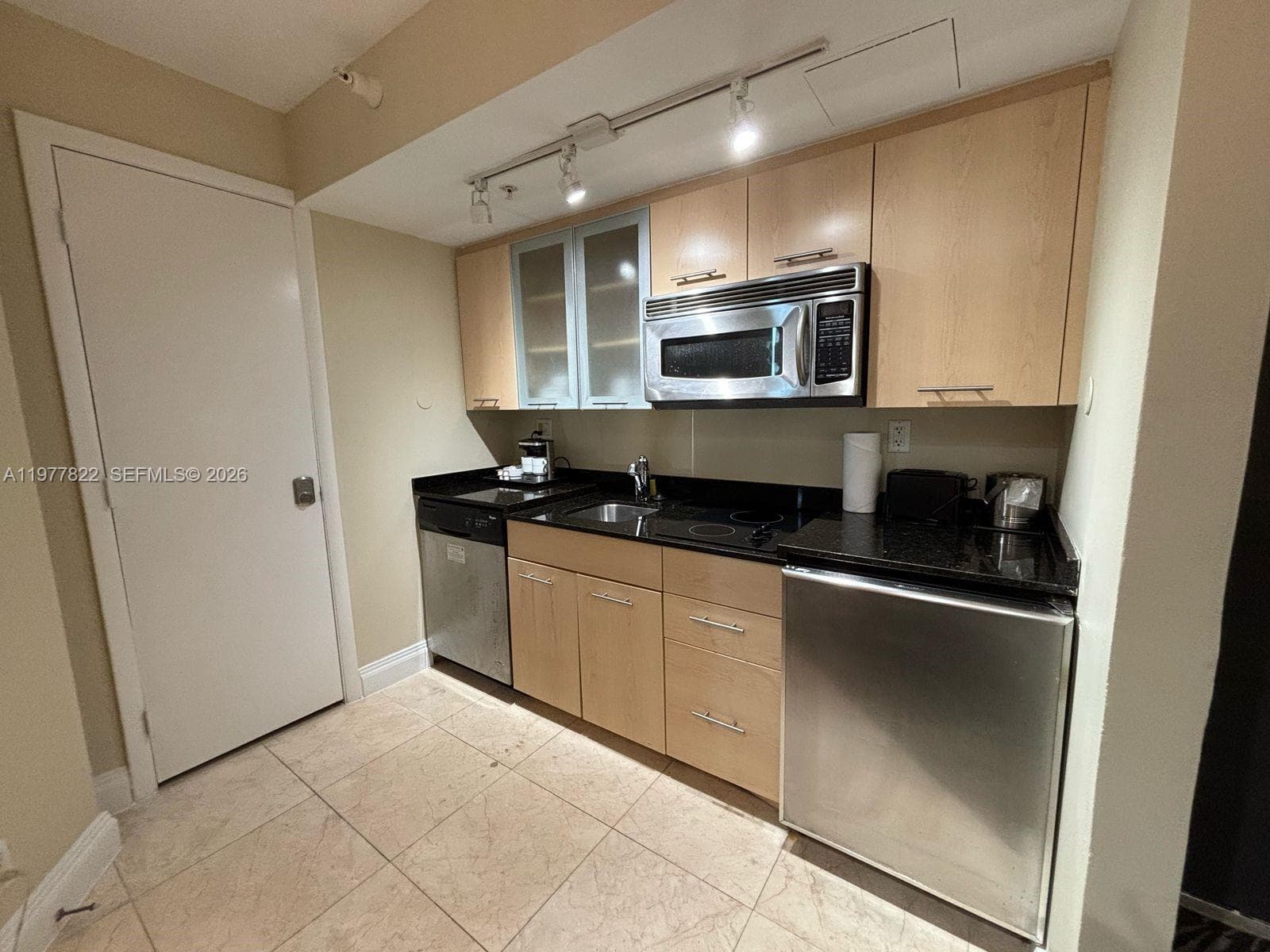 2670 Sunrise Blvd 302 photo 23