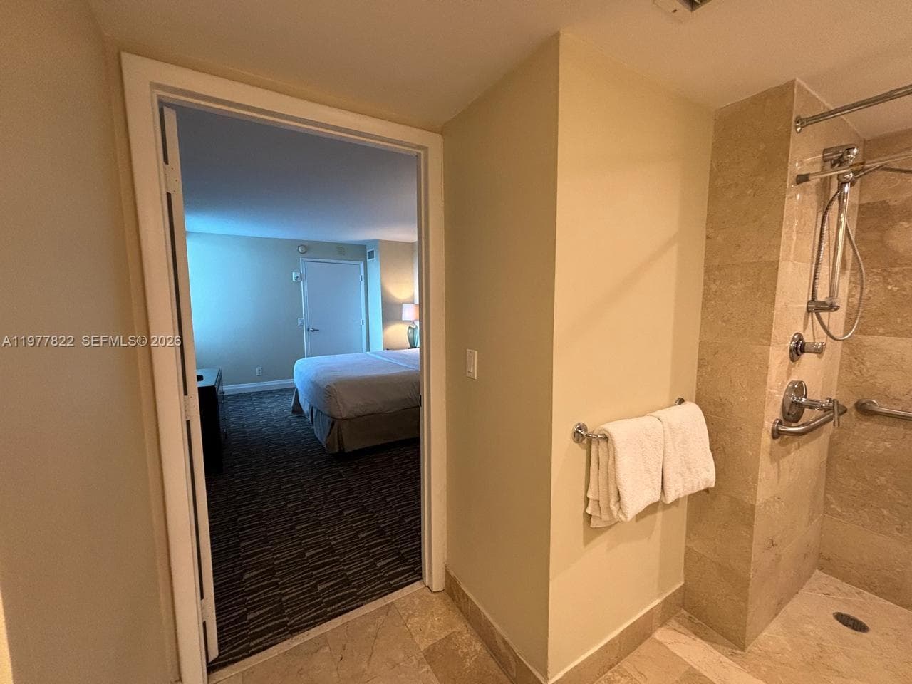 2670 Sunrise Blvd 302 photo 16