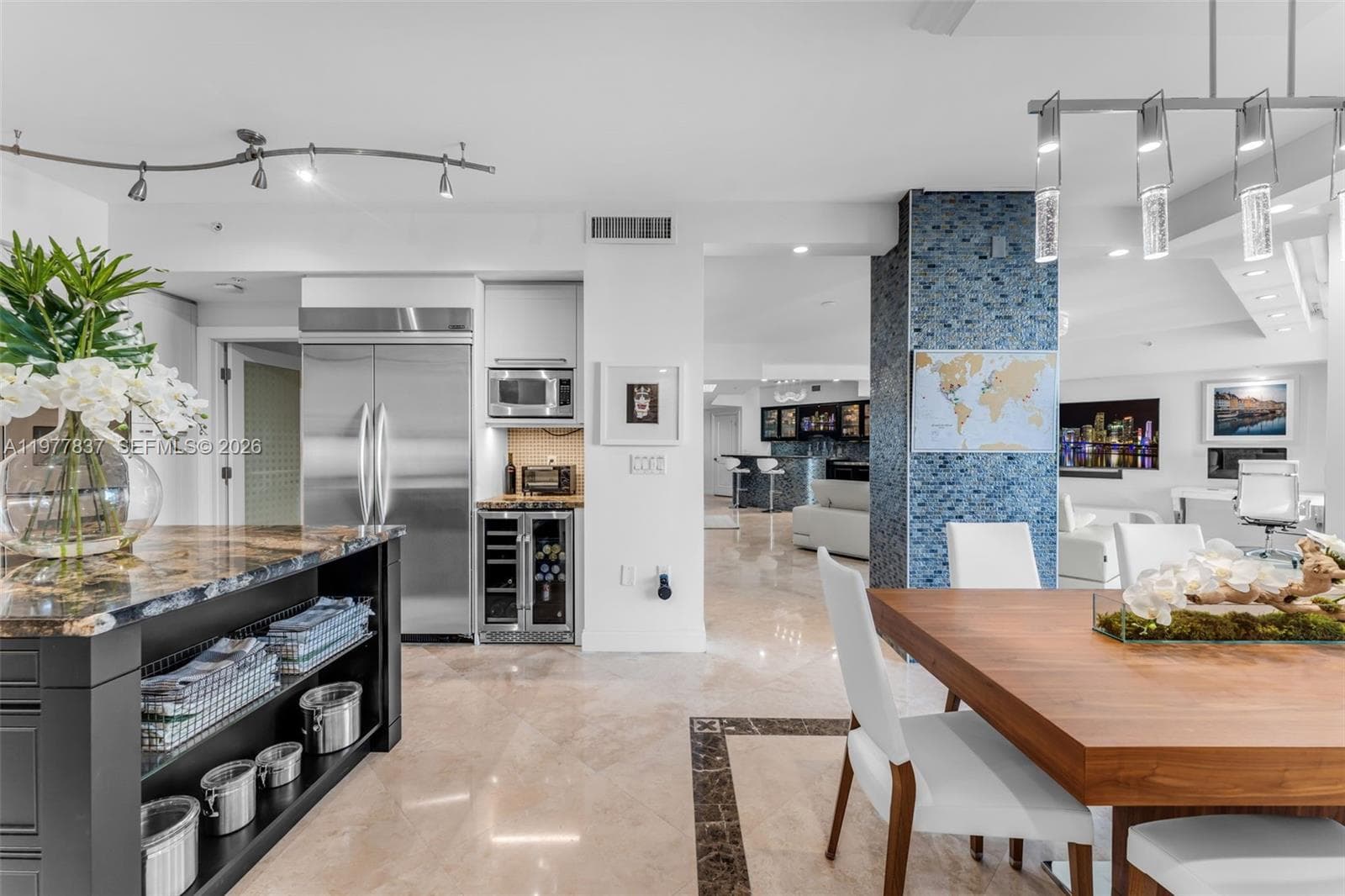 333 Las Olas Way 2505 photo 9