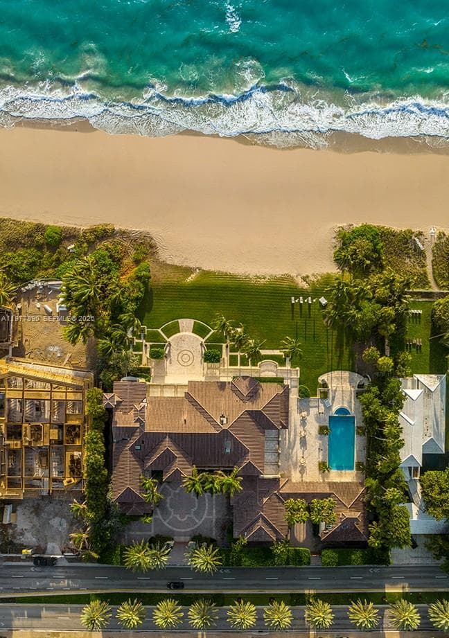 355 Ocean Blvd photo 19