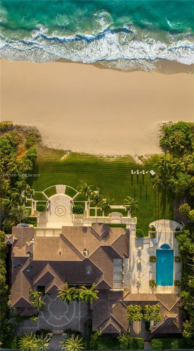 355 Ocean Blvd photo 8