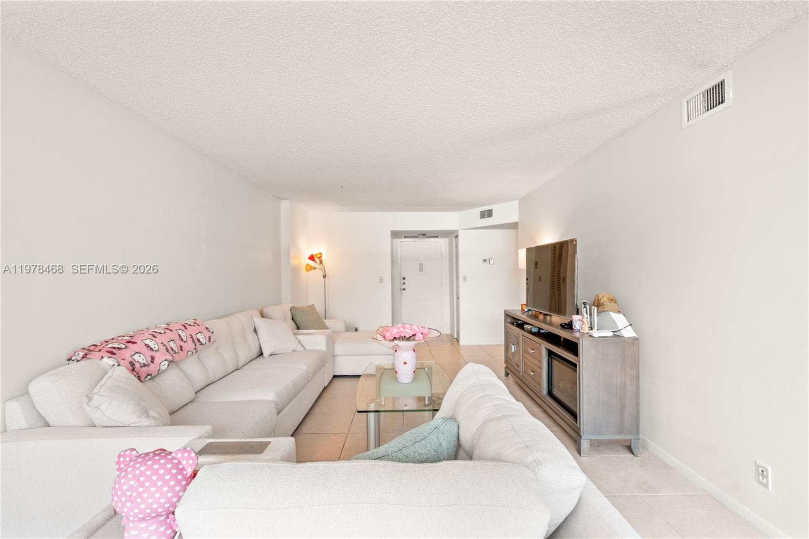 1000 Parkview Dr 115 photo 5