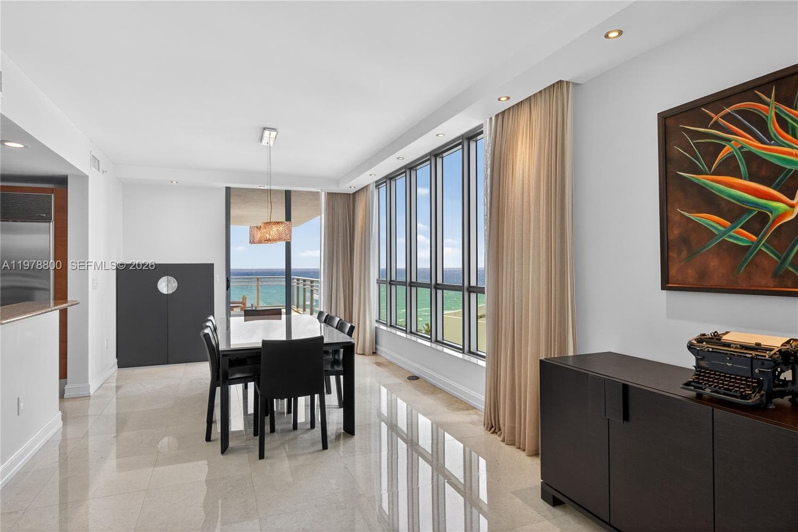 3535 Ocean Dr 905 photo 24