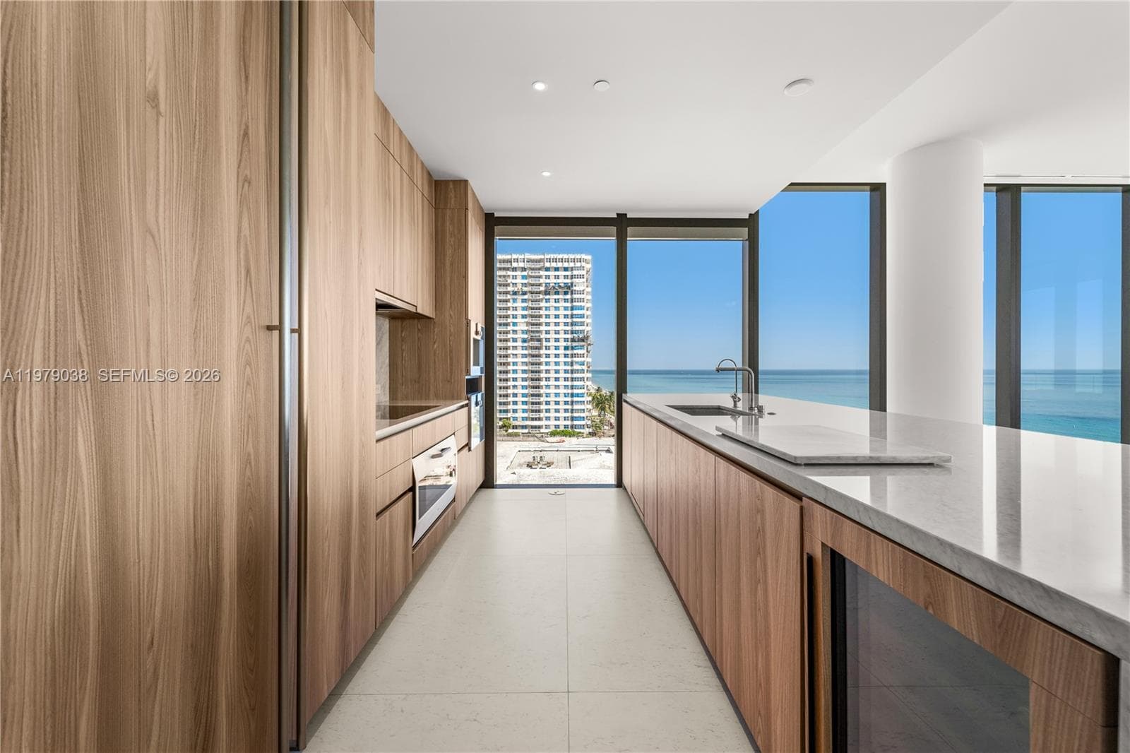 2000 S Ocean Dr 8A photo 7