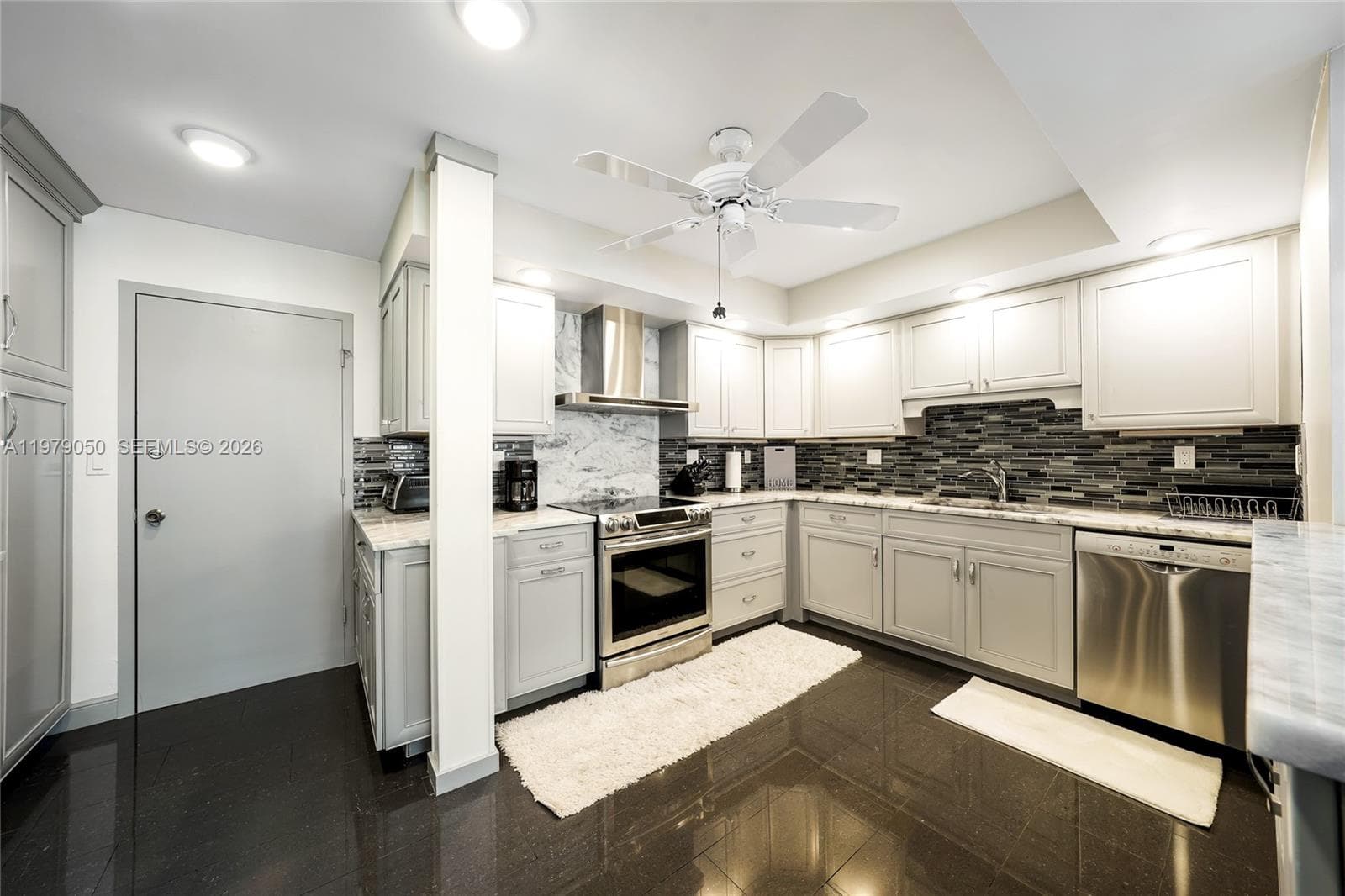 4020 Galt Ocean Dr 1406 photo 3
