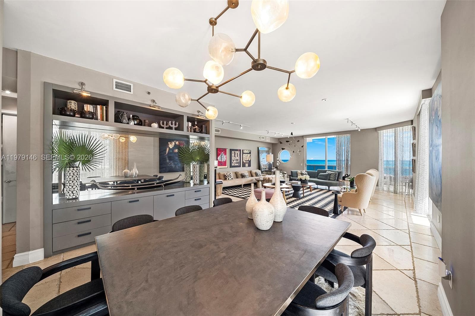 5801 Collins Ave PH1600 photo 7