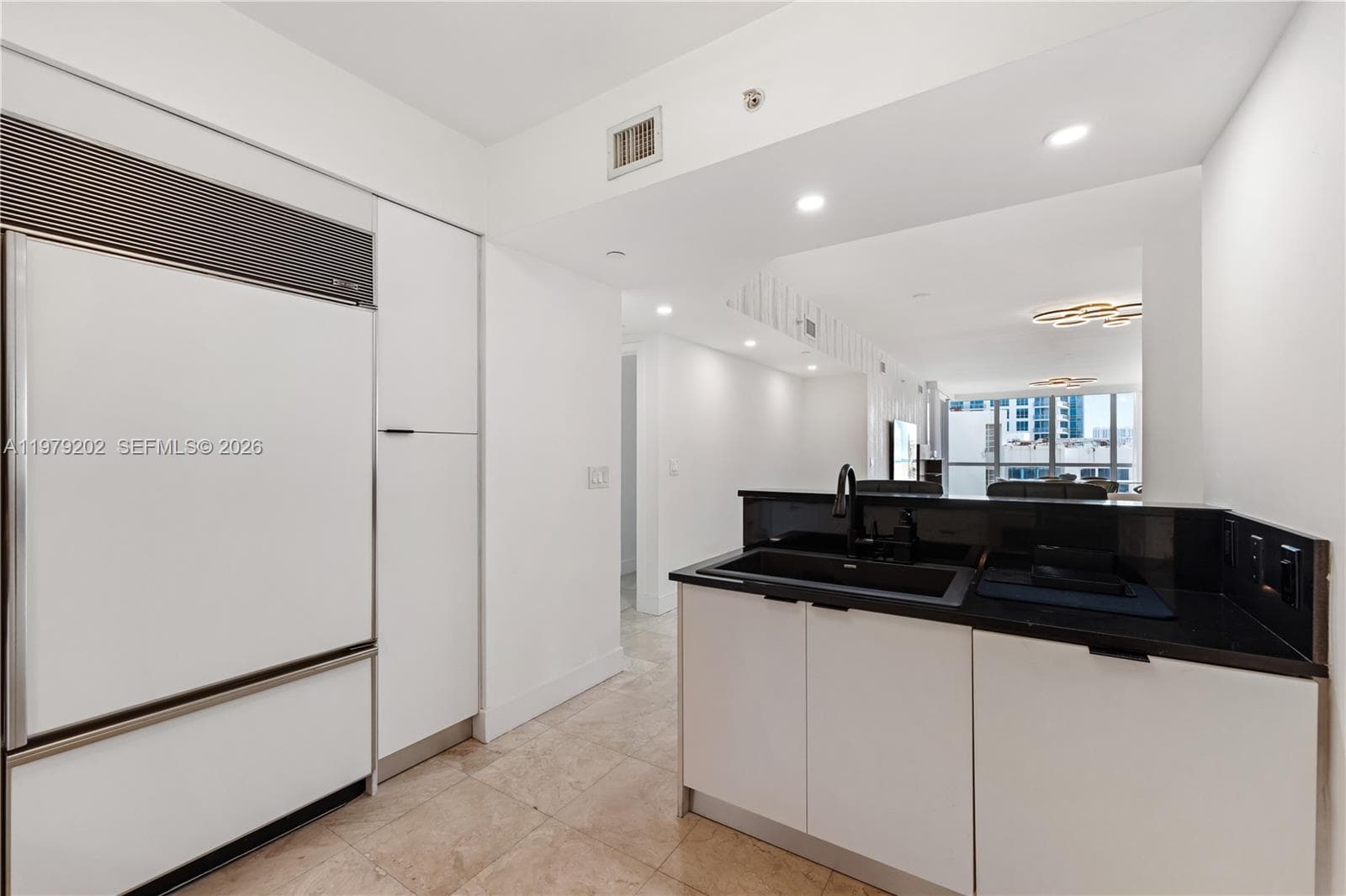 3101 S Ocean Dr 1504 photo 11