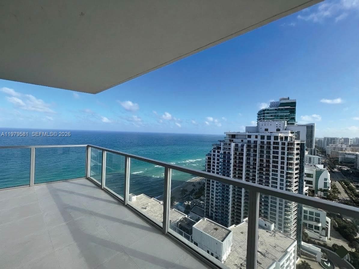 3101 Ocean Dr 3102 photo 22