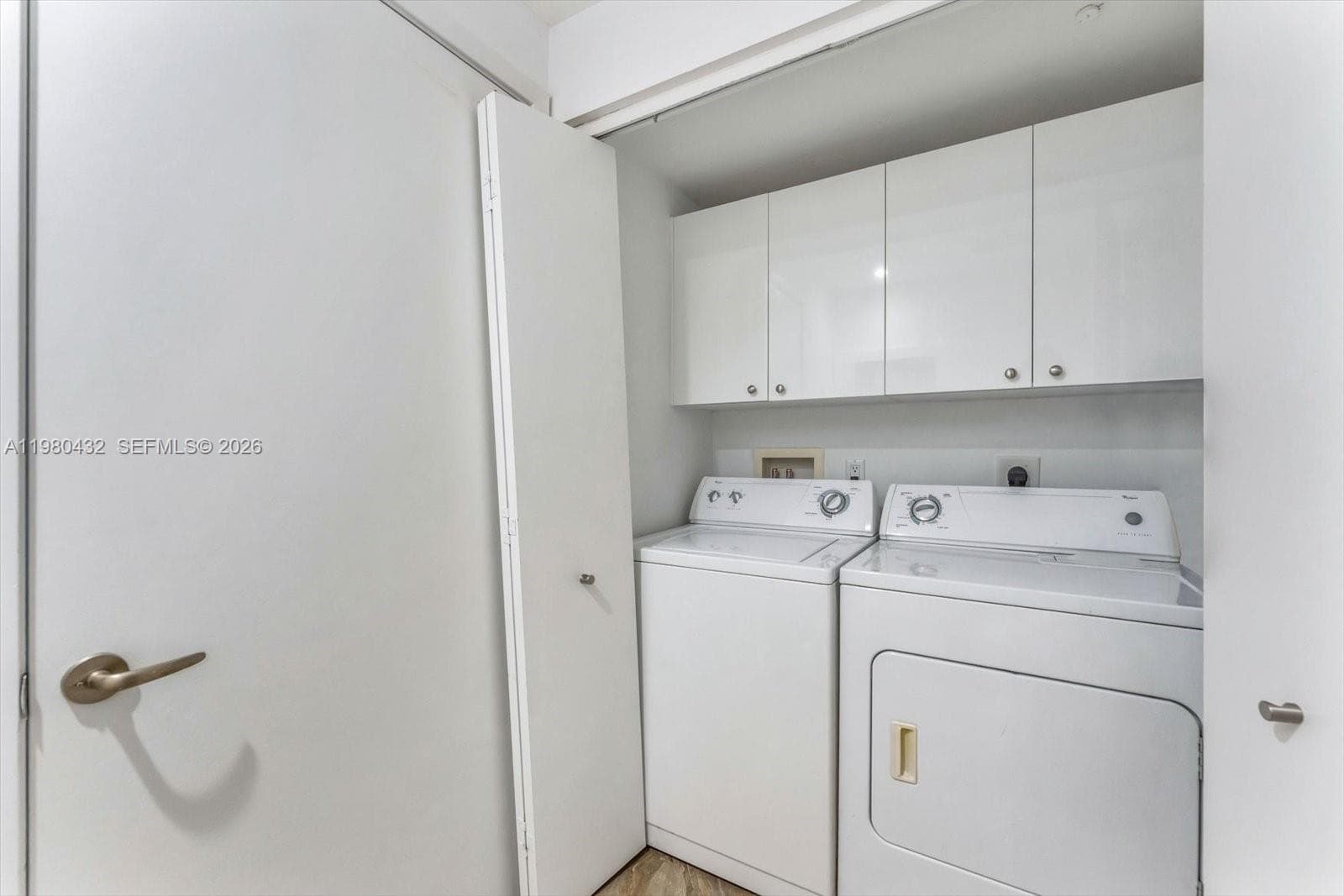 901 Brickell Key Blvd 1409 photo 25
