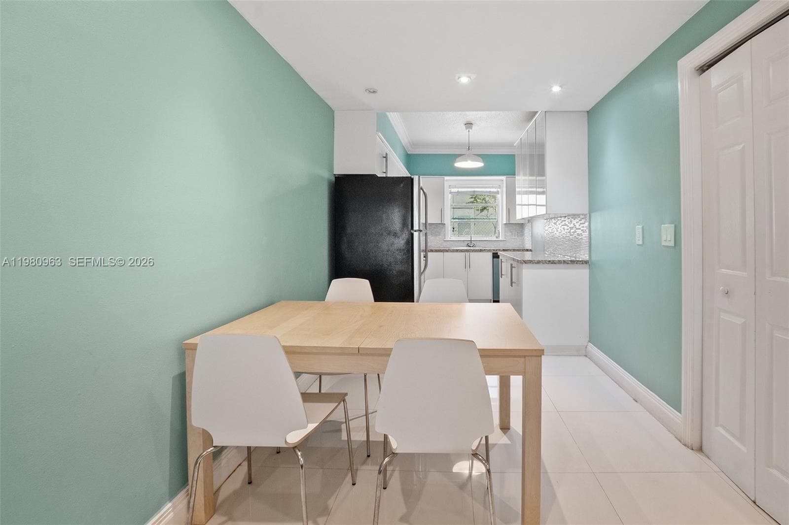2200 S Ocean Dr N103 photo 6