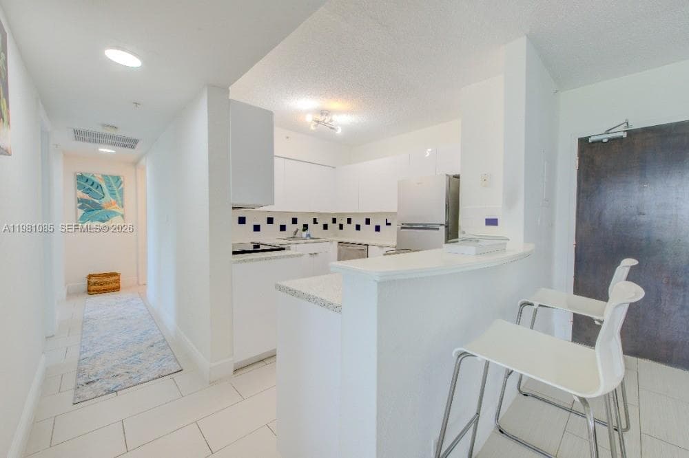 1500 Bay Rd 528S photo 14