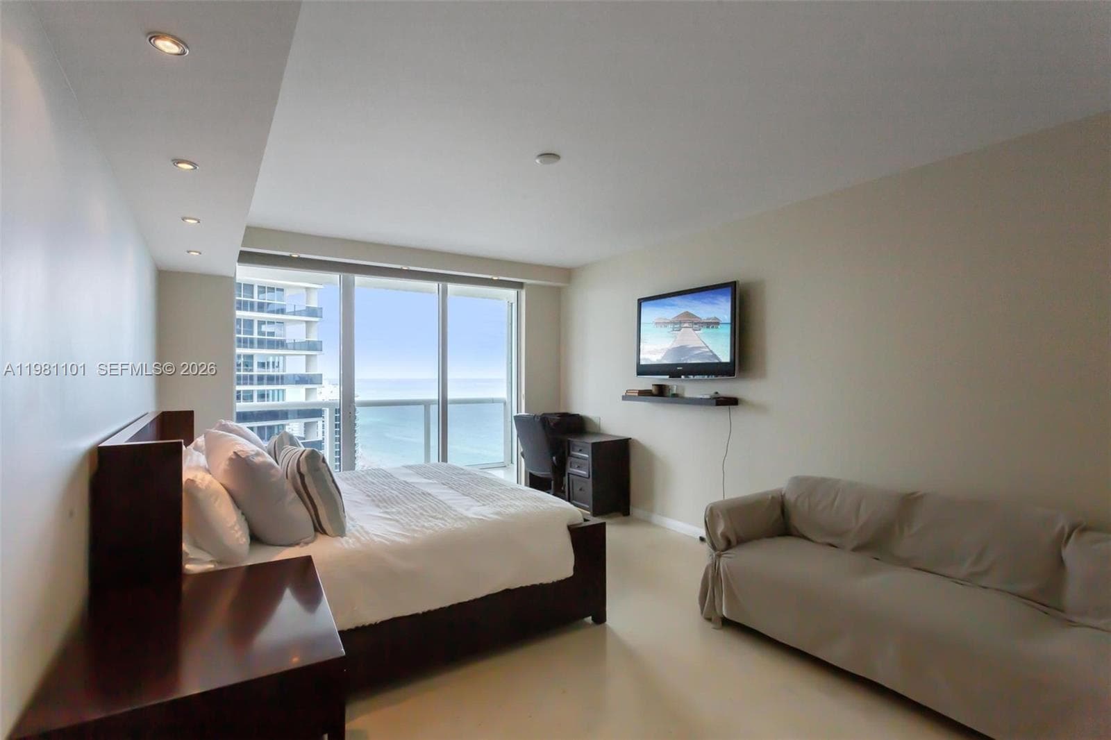 1830 S Ocean Dr 3008 photo 15