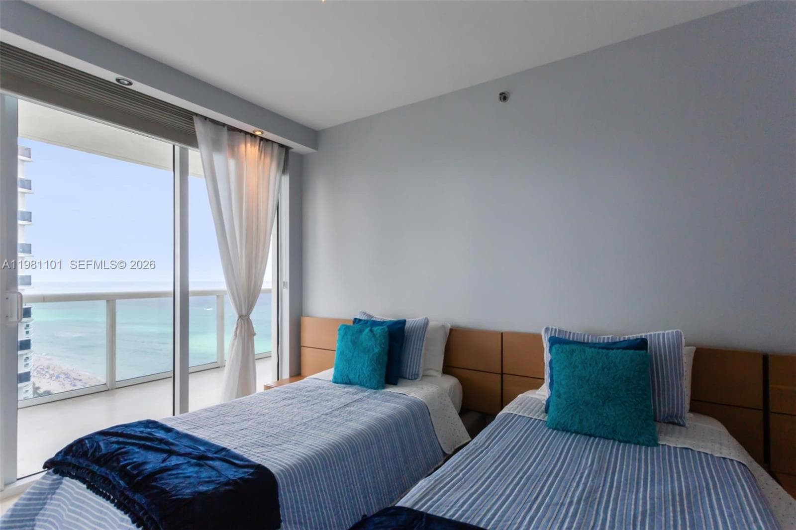 1830 S Ocean Dr 3008 photo 11