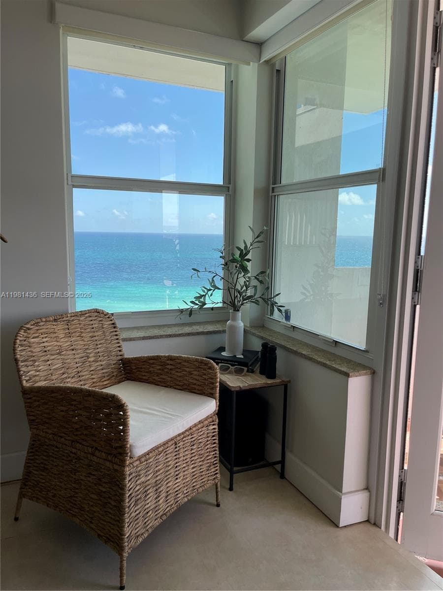 3111 Ocean Dr 1612 photo 11