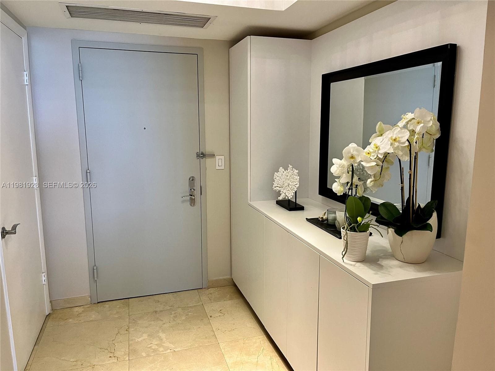1830 S Ocean Dr 4004 photo 3