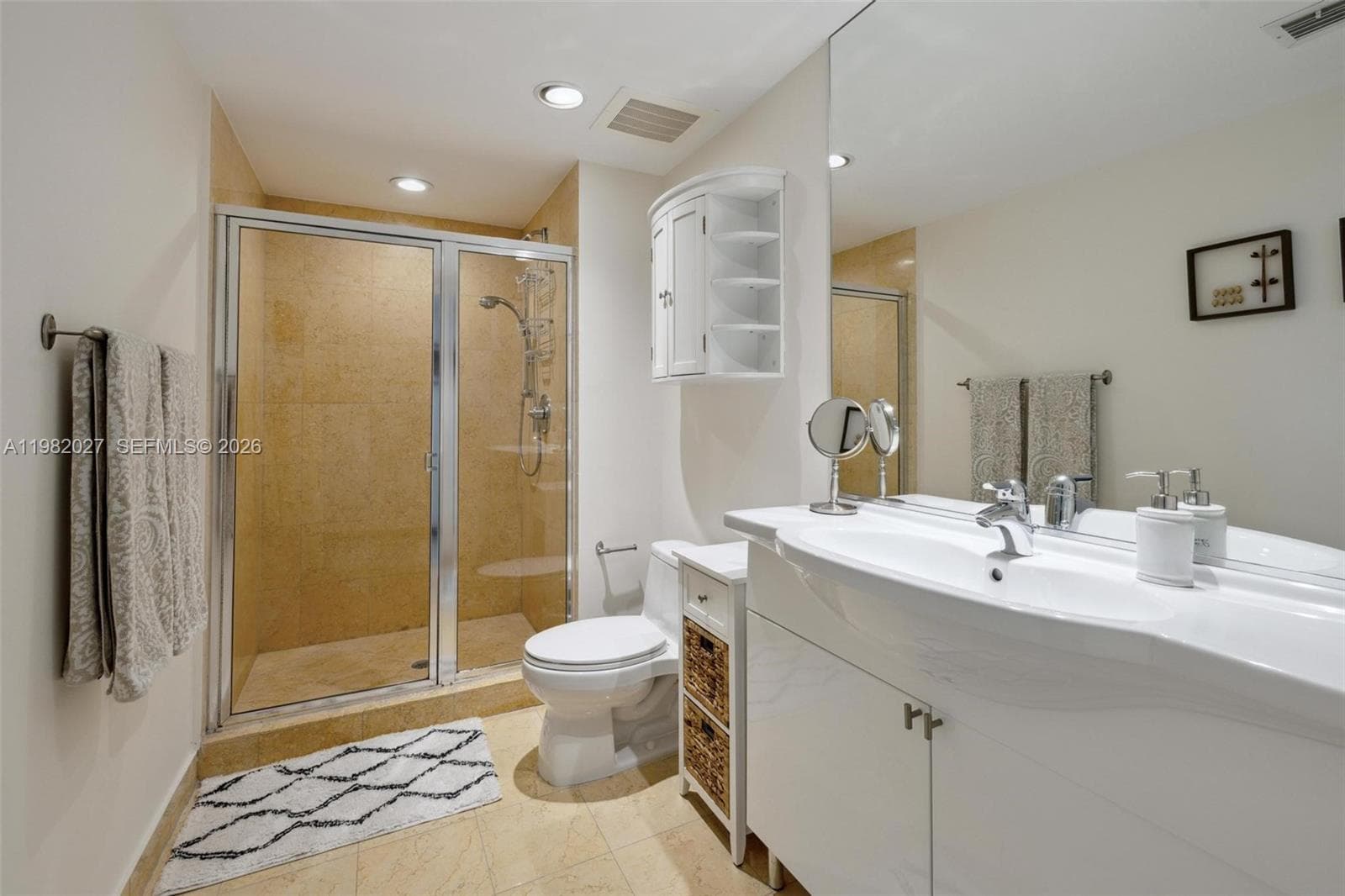 1830 S Ocean Dr 3909 photo 13