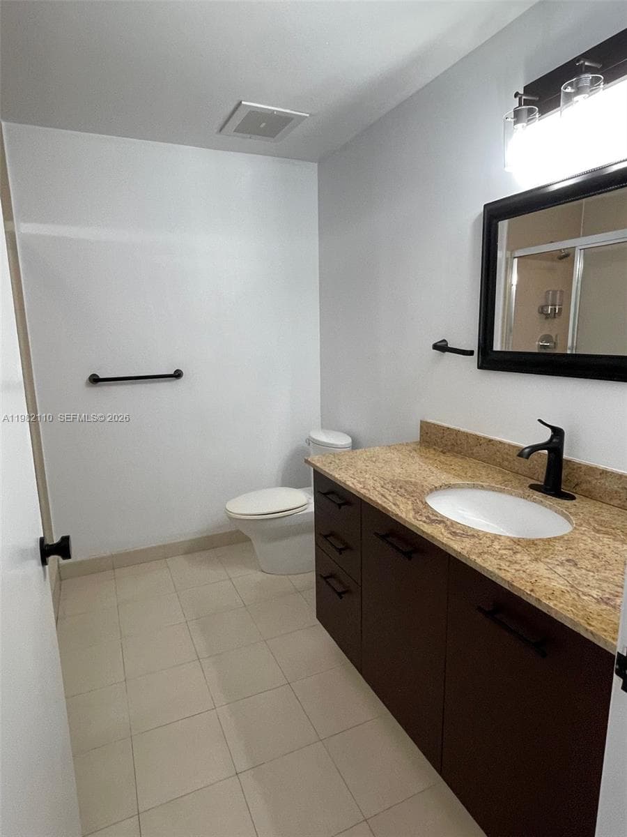 3029 NE 188th St 907 photo 17