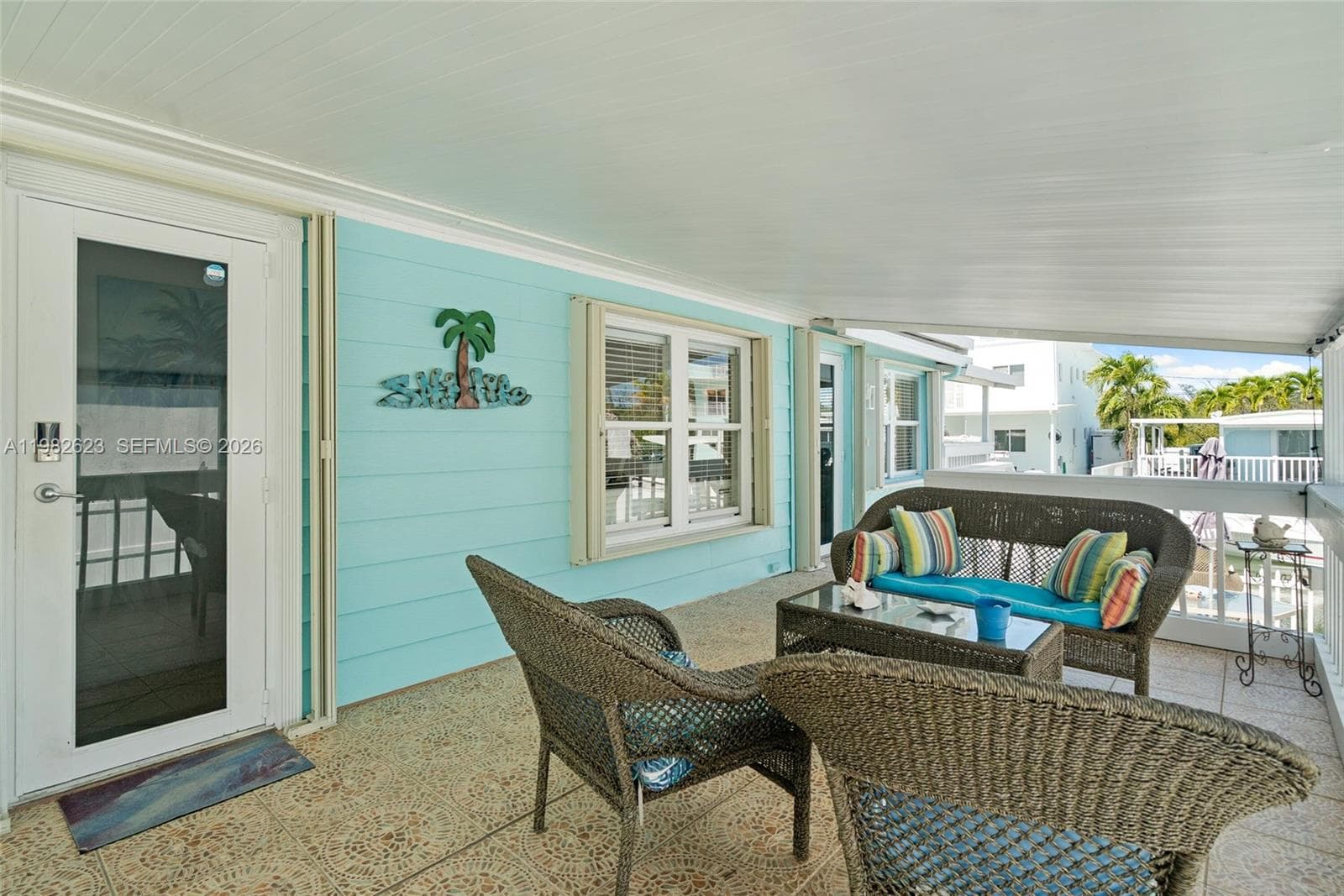 104 Mangrove Ln photo 6
