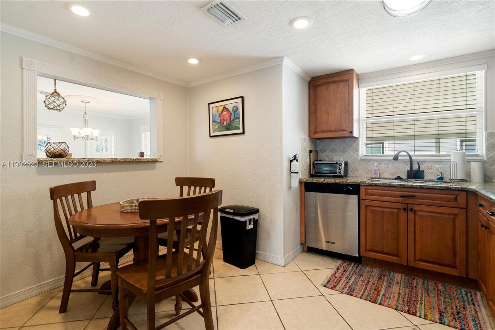 104 Mangrove Ln photo 9