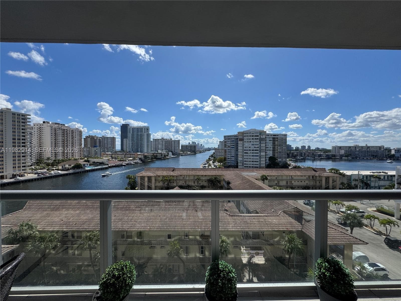 2602 E Hallandale Beach Blvd R805 photo 15