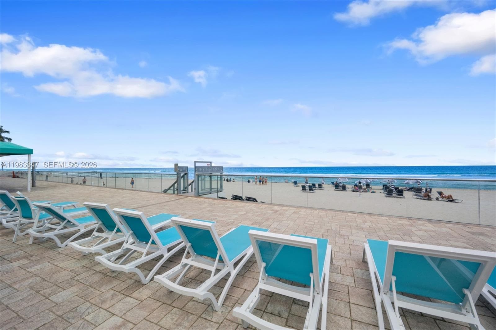 3725 S Ocean Dr 924 photo 2