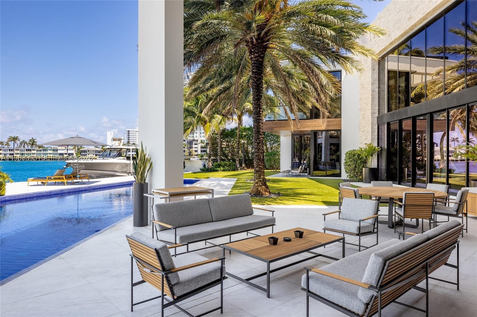 84 Isla Bahia Dr photo 14