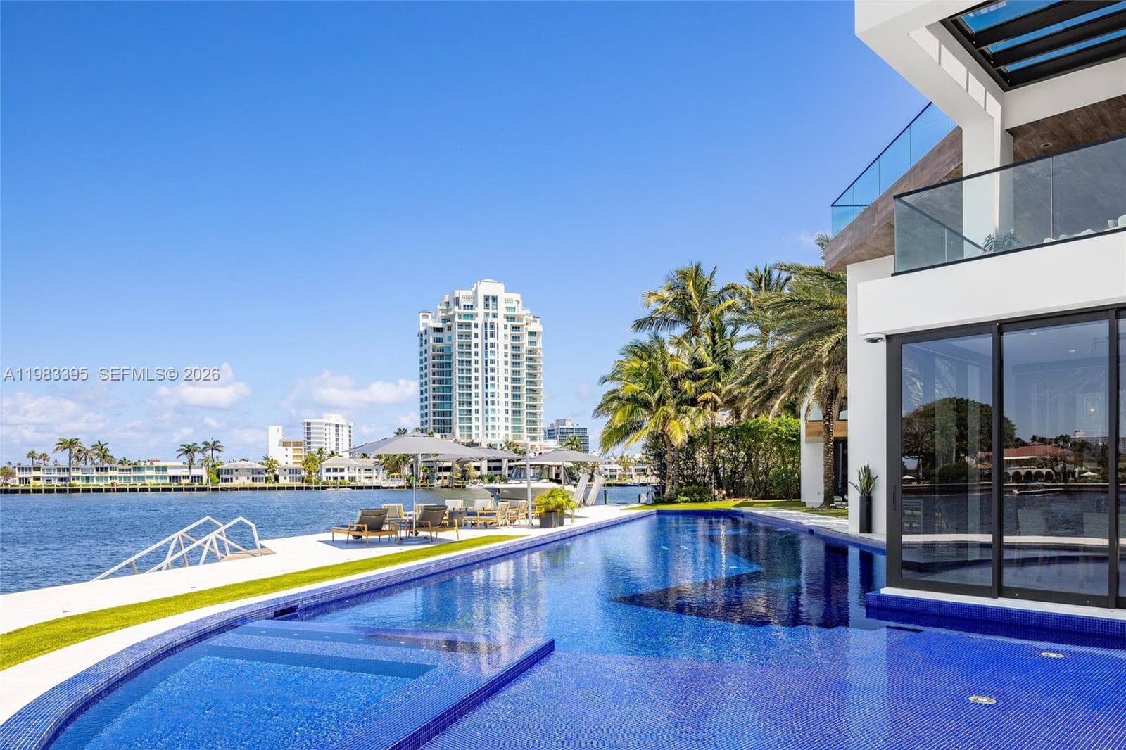84 Isla Bahia Dr photo 18