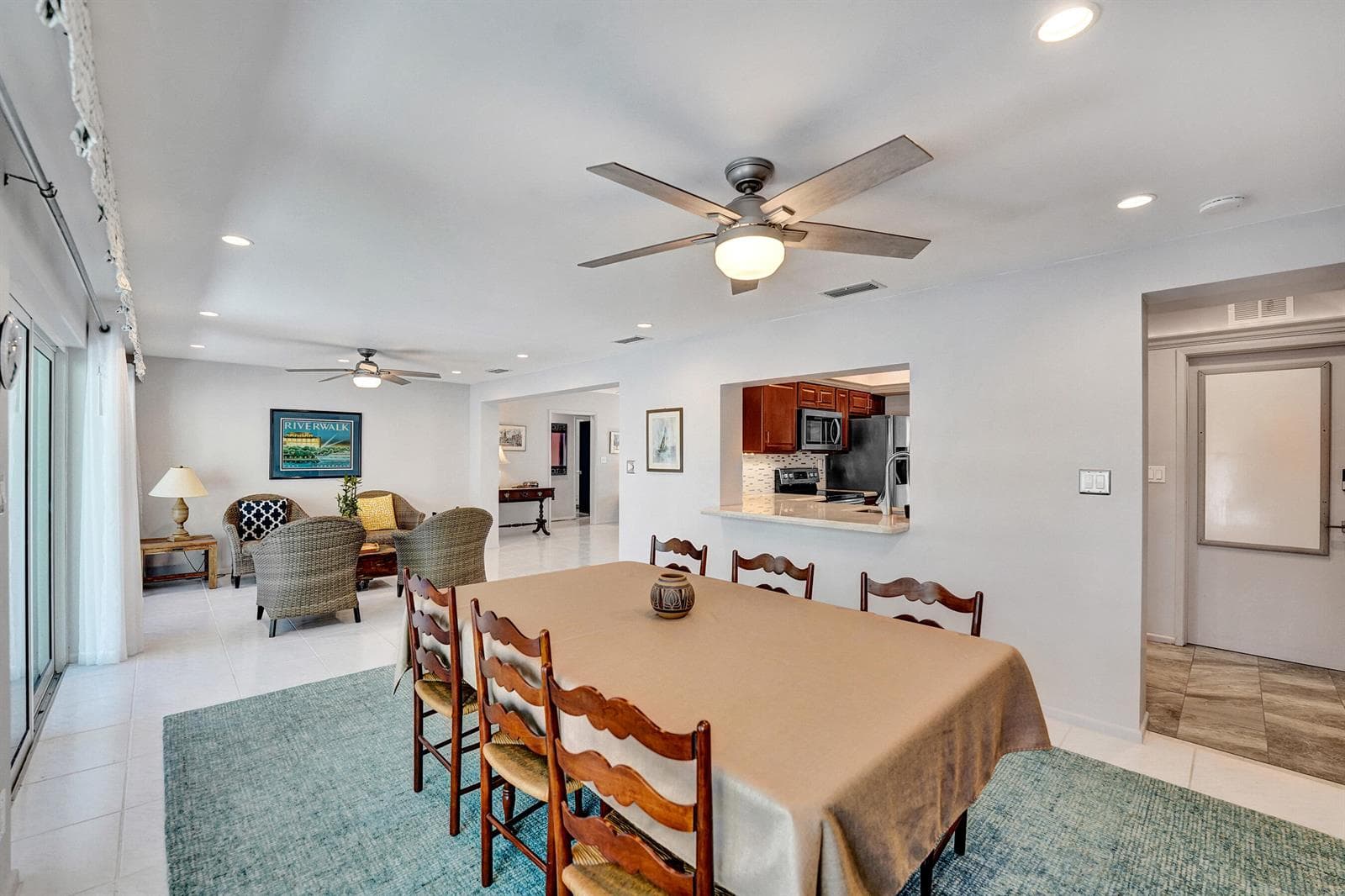 1431 S Ocean Boulevard 37 photo 7